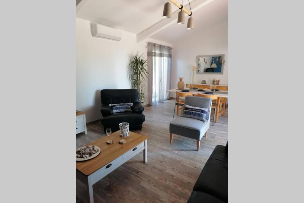 Maison 5 Personnes En Garrigue - Piscine-Spa Prive Langlade 외부 사진