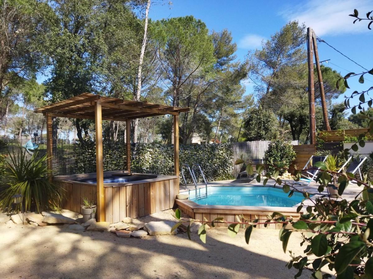 Maison 5 Personnes En Garrigue - Piscine-Spa Prive Langlade 외부 사진